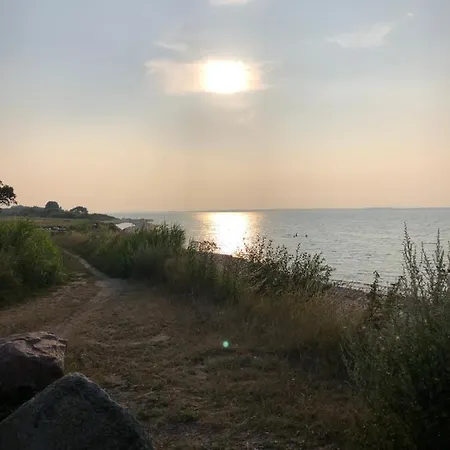 Moderne In Strandnaehe Διαμέρισμα *