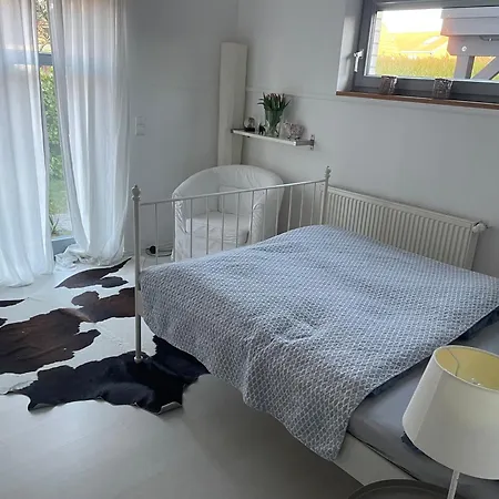 Moderne In Strandnaehe Apartman